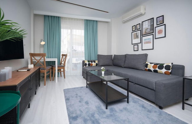 Missafir Modern Flat Near Beach in Muratpasa - Photo 4