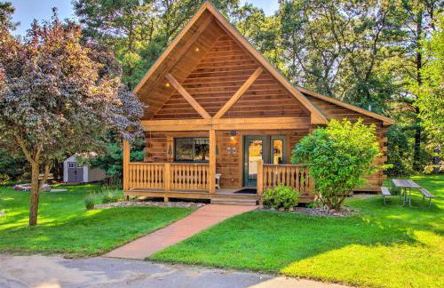 Pet-Friendly Warrens Cabin with Fire Pit! - Foto 26