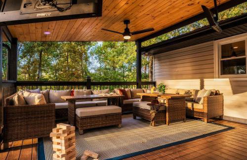 Keener Hollow Family Retreat Hot Tub Sauna Near Pigeon Forge - Photo 7