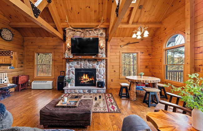 Deer Haven Cabin by Avantstay Waterfront Dock + Firepit - Foto 36