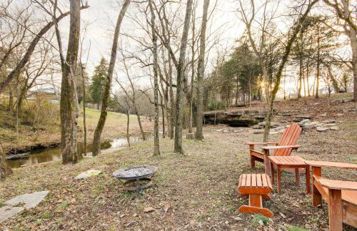 Tranquil Creekside Hideout: Families Welcome! - Foto 30