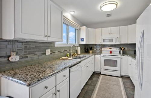 Life's Better At The Lake - Foto 10