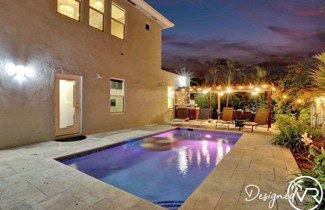 Dream House 5 Bedroom w/ Amazing Heated Pool - Foto 3