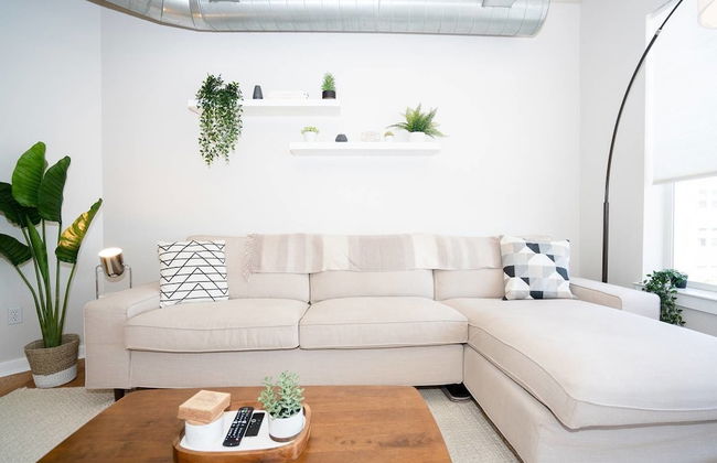 Elegance & Elevation: Mile High Condo in Highland - Foto 10