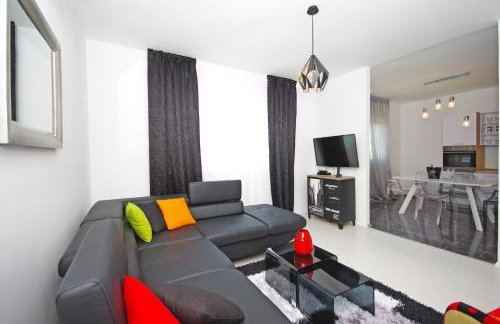 "NM" Luxury apartments - Photo 1