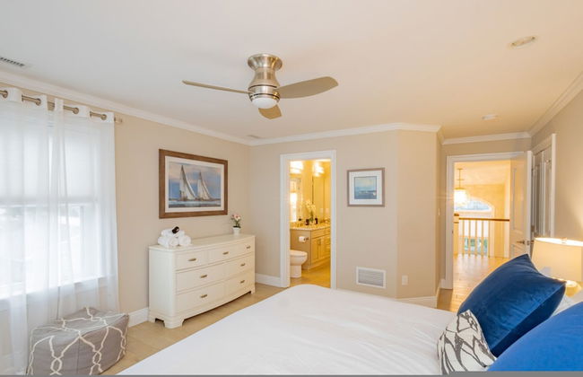 Spacious 6BR Beach Home With Elevator Decks - Ideal for Family Holidays Winter Escapes - Foto 39