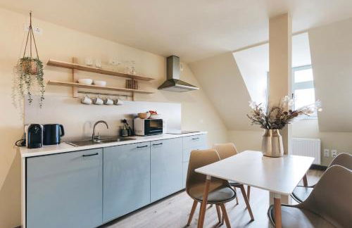 Idyllisch zentral - Großes Apartment mit historischem Flair und Bergpanorama - Foto 9