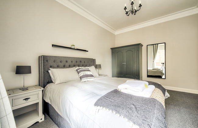 Stylish Modern Apartment Parking - Foto 7