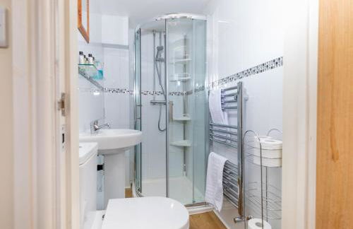 A unique and cosy cottage - optional hot tub - Pass the Keys - Foto 32