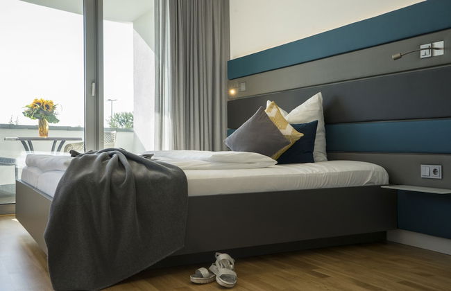 7 Hotel & Boardinghouse - Photo 3