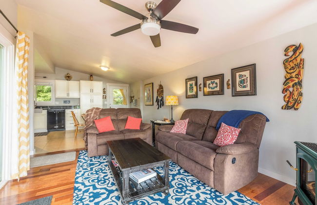 Wolf Beach Cottage by Avantstay Harbor Views - Photo 7