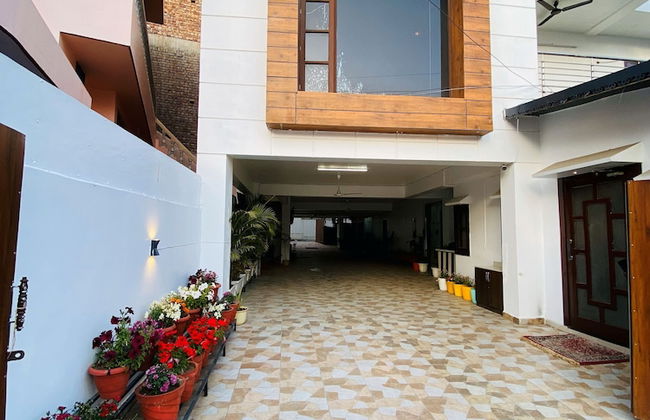 TIM Stayz Deharadun - Foto 51