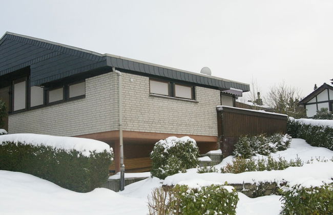 Ruhiger Bungalow am Hennesee mit Terrasse - Photo 28