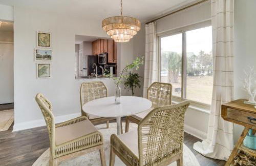 Beachfront Saint Helena Island Condo with Amenities! - Foto 2