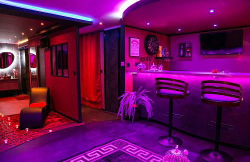 L'Insolite Spa Privatif ''Suite Luxueuse-Jacuzzi" - Photo 26