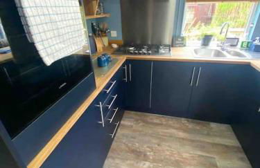 The Cherries - Caer beris holiday park 2 bedroom lodge - No commercial vehicles allowed on site - Foto 9