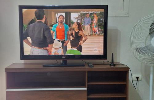 CASA - localizada no centro de Campo Grande - 2 quartos com ar e garagem para 2 carros - Foto 18