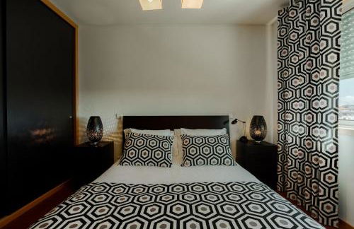 Fully Equipped 3 bed - Parking - Foto 19