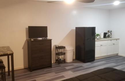 #1 NEW! Couples Getaway Self CheckIn Studio Apt - Photo 23