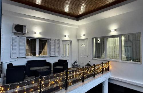 Το ΦΑΡΑΓΓΙ του ΠΑΡΝΑΣΣΟΥ 2 - Foto 12