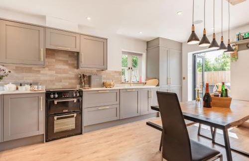 Silhouette's Stable - Uk34102 - Foto 8