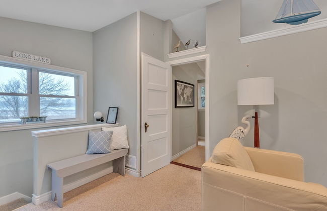 Amazing Lakefront Retreat On Long Lake! 2 Bedroom Home by RedAwning - Foto 29