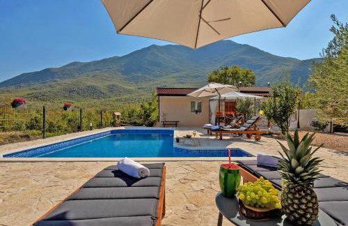 Villa Melita - Heated pool, Speed Internet within Nature Park - Foto 7