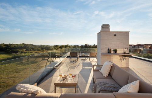 Brand NEW villa S58 with HEATED pool - Foto 27