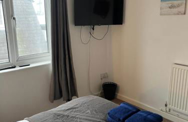 Beautiful 2 bedroom beach getaway - Foto 33