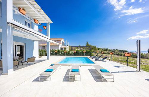 Villa Novtek Istria with Private Heated Pool - Foto 2