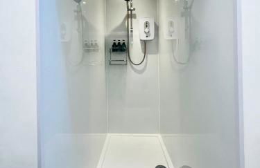 The Green Room - Photo 7