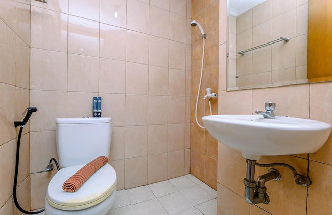 Relaxing Studio Apartment At Margonda Residence 2 Near Ui - Foto 11