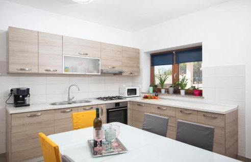 Three-Bedroom Holiday Home In Divsici - Foto 19