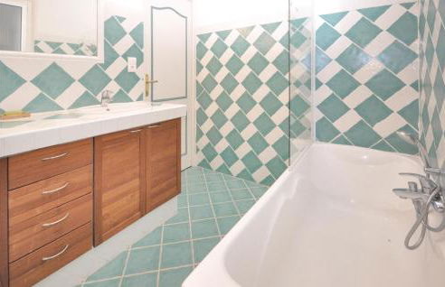 Lovely Home In Spéracèdes With Wifi - Foto 31