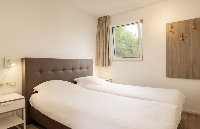 Comfortable Bungalow With Massage Shower, Within Nature - Photo 4