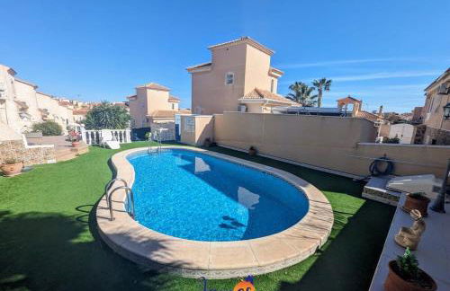 Cheerful 3 Bedroom Townhouse in El Galan EG2 - Foto 27