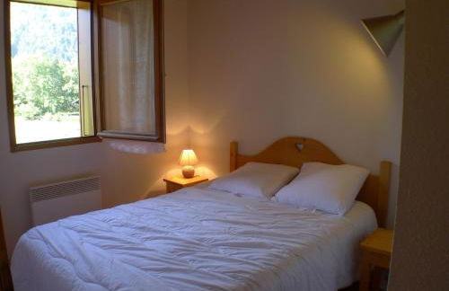 Duplex T4 calme avec parking, animaux acceptés à Samoëns - FR-1-629-133 - Foto 6