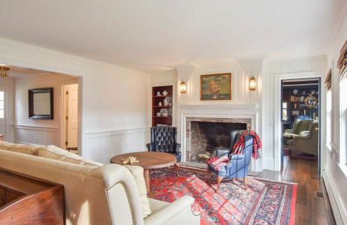 Pond-Front Home w Water Views - Foto 8