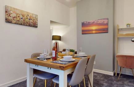 Modernised 3-bedroom Blackburn townhouse sleeps 6 - Foto 14