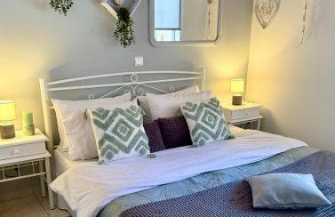 Arcadian Escape - Tsiaxtai Group - Photo 10