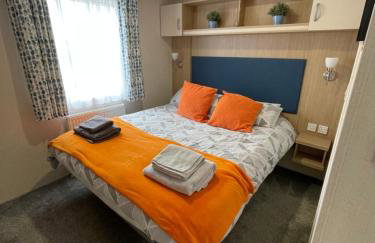 Boggy Creek - lodge with hot tub - Photo 23