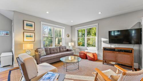 Modern Family Home Walkable to Town - Foto 5