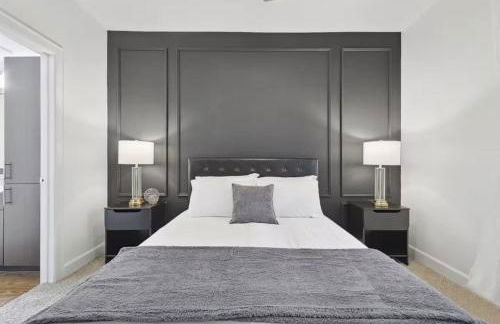 Chic and Stylish 2B near Legacy West Wi-Fi Fitness Pool 2260 - Foto 14