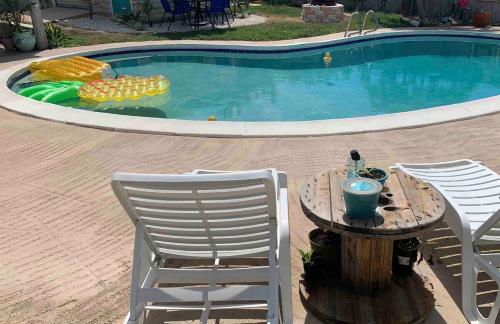 Quaint Coastal Pool Home on Florida's Space Coast - Foto 51