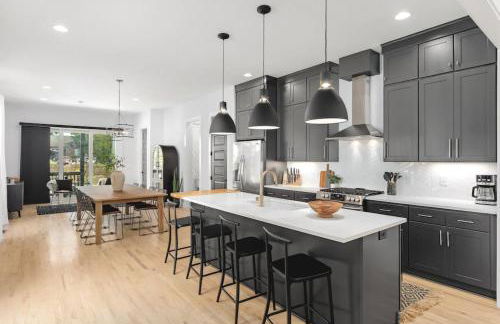 Huge Rooftop Patio at this Stunning Spacious House - Foto 1