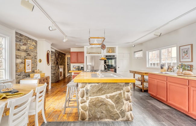 Shakespeare on the Hudson by Avantstay Two Home Buyout on the Hudson River! 22 Bedrooms! - Foto 5