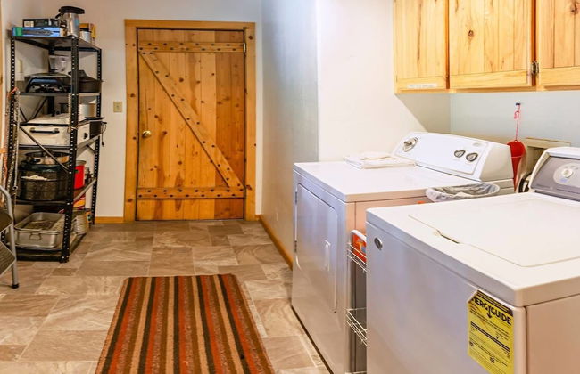 Sun Mountain Ranch Bunkhouse - Near Crater Lake - Foto 18