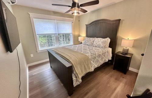 New 2023 Waterfront Home near Acadia with Hot Tub - Foto 27