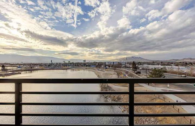 Amazing Water View w Jacuzzi Sky Lounge - Foto 35