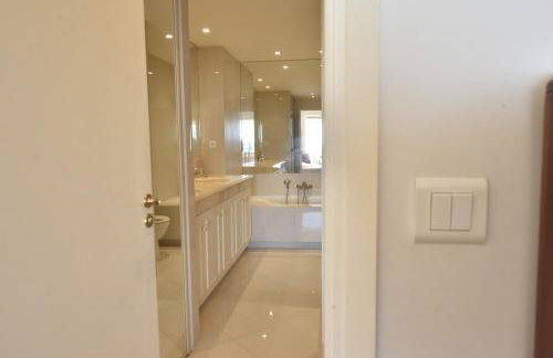 Close to downtown Cannes swimming pool and sea view - Foto 16